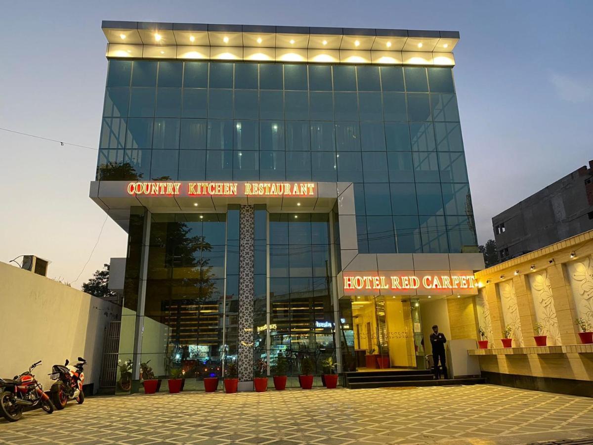 Hotel Sahib'S Red Carpet - Family & Corporate Hotel Chain Agra  Exterior foto
